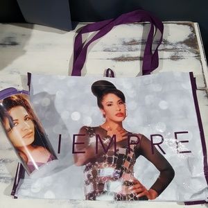 Selena 2019 limited edtion bundle
